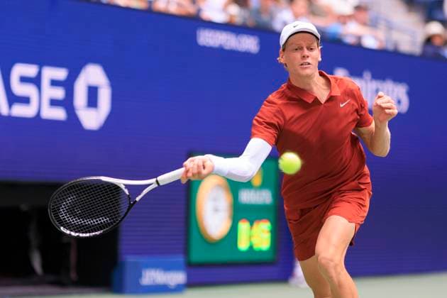 August 28, 2025, Flushing Meadows, New York, USA: Jannik Sinner hits a forehand return during a match against Alexei Popyrin on Day 5 of the 2025 US Open at USTA Billie Jean King National Tennis Center on Thursday August 28, 2025 in the Flushing neighborhood of the Queens borough of New York City. JAVIER ROJAS PI Flushing Meadows USA - ZUMAp124 20250828_zaa_p124_064 Copyright: xJavierxRojasx