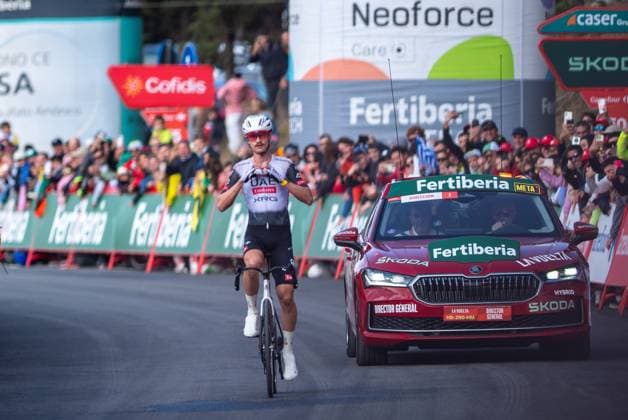 La Vuelta - 80th Tour of Spain 2025 - Stage 6 Jay Vine from Australia of the UAE Team Emirates XRG participates in stage 6 of La Vuelta 2025, which connects Olot in Girona and Pal in Andorra, on August 28, 2025. Andorra Andorra  Copyright: xMartinxSilvaxCosentinox originalFilename:silvacosentino-jayvinef250828_npTxD.jpg