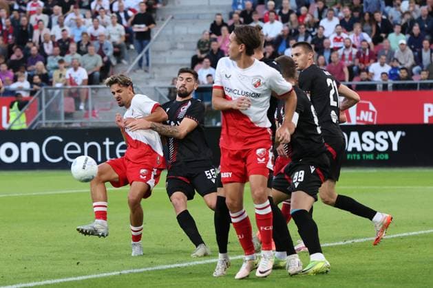 Siebe Horemans of FC Utrecht during the match FC Utrecht - Zrinjski at the Galgenwaard for the Europa League (play-off) season 2024-2025 in Utrecht, Netherlands on 28 august 2025, (photo by Peter Lous EYE4images DeFodi Images)