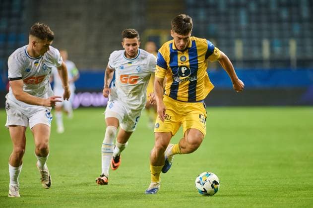 2025.08.28 Lublin Pilka nozna eliminacje Ligi Europy UEFA sezon 2025 2026 Dinamo Kijow - Maccabi Tel-Aviv N z Ion Nicolaescu Nazar Voloshyn Taras Mykhavko Foto Ireneusz Wnuk PressFocus 2025.08.28 Lublin Football UEFA Europa League season 2025 2026 Dinamo Kyiv - Maccabi Tel-Aviv Ion Nicolaescu Nazar Voloshyn Taras Mykhavko Credit: Ireneusz Wnuk PressFocus NEWSPIX.PL --- newspix.pl POLAND OUT! 