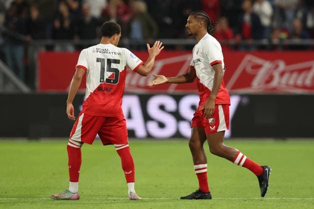 Sebastien Haller of FC Utrecht with Adrian Blake of FC Utrecht during the match FC Utrecht - Zrinjski at the Galgenwaard for the Europa League (play-off) season 2024-2025 in Utrecht, Netherlands on 28 august 2025, (photo by Peter Lous EYE4images DeFodi Images)