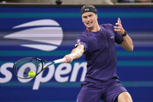 Alexander Zverev (GER), USTA Billie Jean King National Tennis Center, Flushing Meadows, New York, USA . *** Alexander Zverev GER , USTA Billie Jean King National Tennis Center, Flushing Meadows, New York, USA Copyright: xJuergenxHasenkopfx