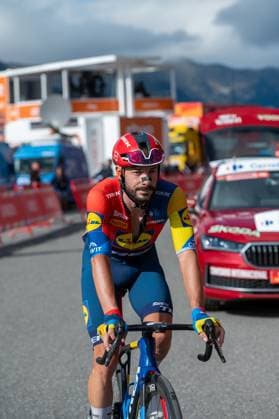 La Vuelta - 80th Tour of Spain 2025 - Stage 6 Cyclists participate in stage 6 of La Vuelta 2025, which connects Olot in Girona and Pal in Andorra, on August 28, 2025. Andorra Arinsal Andorra  Copyright: xMartinxSilvaxCosentinox originalFilename:silvacosentino-cyclists250828_npgAR.jpg