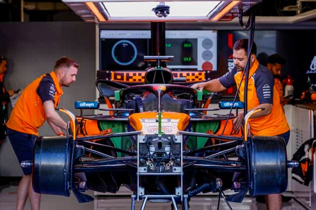 McLaren F1 team mechanics working on the car of Oscar Piastri in the pit box during the Formula 1 Heineken Dutch Grand Prix 2025 on Day 1 at Circuit Zandvoort on August 29, 2025 in Zandvoort, Netherlands. (Photo by Marcel ter Bals DeFodi Images)