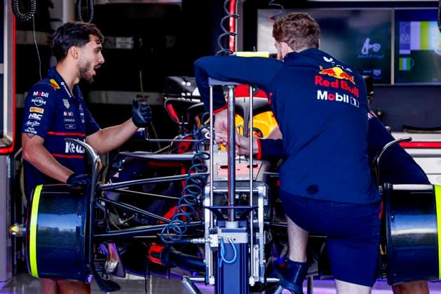 Red Bull Racing mechanics prepare Yuki Tsunoda car during the Formula 1 Heineken Dutch Grand Prix 2025 on Day 1 at Circuit Zandvoort on August 29, 2025 in Zandvoort, Netherlands. (Photo by Marcel ter Bals DeFodi Images)