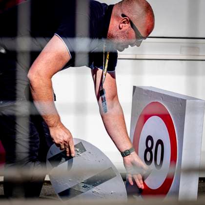 80 km instead 60 km in the pitlane during the match Formula 1 Zandvoort friday 2025, free practice at the Formula 1 circuit Zandvoort for the Formula One Zandvoort friday 2025 season 2025-2026 in ZANDVOORT, Netherlands on 29 august 2025, (photo by Marcel van Dorst EYE4images DeFodi Images) DATUM AANPASSEN!!!!!!!