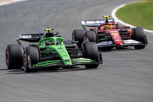 Gabriel Bortoletto 5, Stake F1 Team Kick Sauber,Lewis Hamilton 44, Scuderia Ferrari, 1 Freies Training, Grosser Preis von Netherlands, Motorsport, Herren, Formel 1, 29.08.2025 Zandvoort Niederlande Niederlande