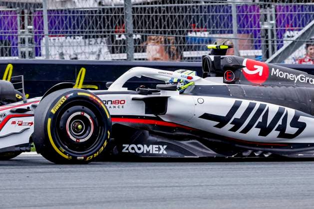 Oliver Bearman of the United Kingdom and Haas F1 Team during the Free Practice of the Formula 1 Heineken Dutch Grand Prix 2025 on Day 1 at Circuit Zandvoort on August 29, 2025 in Zandvoort, Netherlands. (Photo by Marcel ter Bals DeFodi Images)