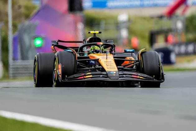 2025-08-29 F1 - Heineken Dutch GP - Free Practice 2 ZANDVOORT, NETHERLANDS - AUGUST 29: Lando Norris of McLaren competing in the Free Practice 2 during F1 - Heineken Dutch GP on August 29, 2025 in Zandvoort, Netherlands. Zandvoort Netherlands Content not available for redistribution in The Netherlands directly or indirectly through any third parties. Copyright: xAndrexWeeningx