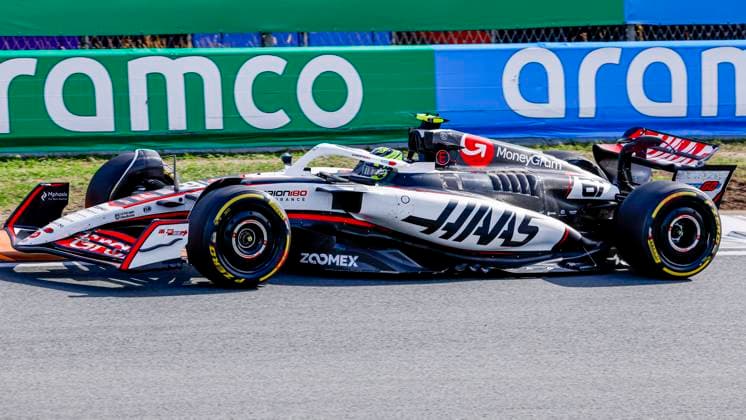 Oliver Bearman of the United Kingdom and Haas F1 Team during the Free Practice of the Formula 1 Heineken Dutch Grand Prix 2025 on Day 1 at Circuit Zandvoort on August 29, 2025 in Zandvoort, Netherlands. (Photo by Marcel ter Bals DeFodi Images)