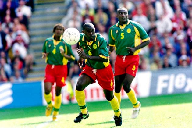 980605 Fotboll, Danmark - Kamerun, 1-2: Pierre Njanka, Kamerun. *** 980605 Football, Denmark Cameroon, 1 2 Pierre Njanka, Cameroon  Copyright: BILDBYRAN BB980605BB023