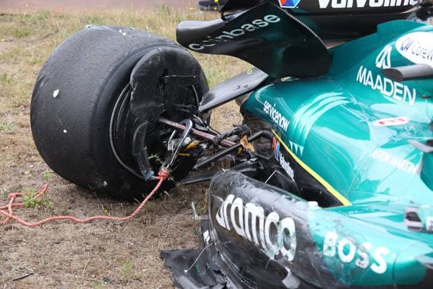 29.08.2025, Circuit Park Zandvoort, Zandvoort, FORMULA 1 HEINEKEN DUTCH GRAND PRIX 2025 , im Bild Unfall von Lance Stroll (CAN), Aston Martin Aramco Cognizant Formula One Team (Photo by Alessandro Martellotta Hasan Bratic DeFodi Images)