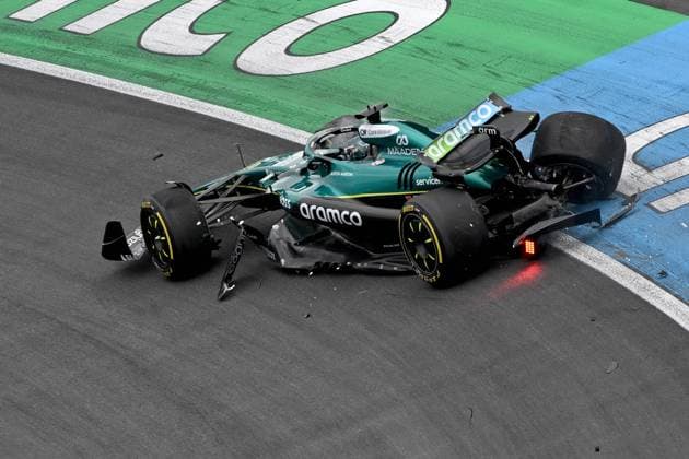 29.08.2025, xrarjax, Motorsport FIA Formel 1, 2025 Dutch Grand Prix v.l. Unfall von Lance Stroll (Aston Martin) Startnummer 18 (DFL DFB REGULATIONS PROHIBIT ANY USE OF PHOTOGRAPHS as IMAGE SEQUENCES and or QUASI-VIDEO) Zandvoort
