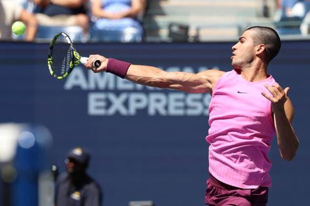 August 29, 2025, New York City, New York, United States: CARLOS ALCARAZ of Spain during the match against L. Darderi of Italy in the third round of US Open 2025 at the USTA Billie Jean King National Tennis Center. Queens, New York City. Alcaraz won 6:2,6:4, 6:0. New York City United States - ZUMAc278 20250829_zsp_c278_005 Copyright: xMarcinxCholewinskix