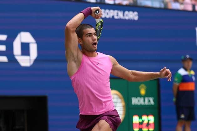 August 29, 2025, New York City, New York, United States: CARLOS ALCARAZ of Spain during the match against L. Darderi of Italy in the third round of US Open 2025 at the USTA Billie Jean King National Tennis Center. Queens, New York City. Alcaraz won 6:2,6:4, 6:0. New York City United States - ZUMAc278 20250829_zsp_c278_009 Copyright: xMarcinxCholewinskix