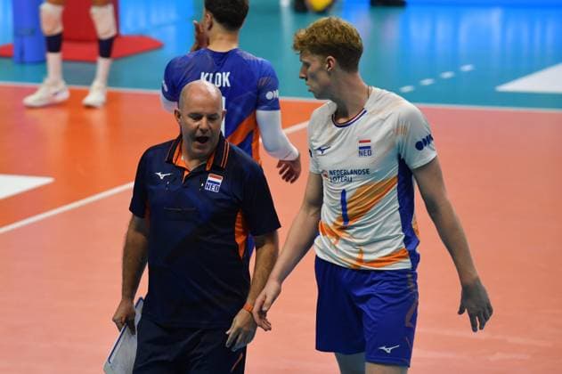 Foto IPP Massimo Rana Torino 29-08-2025 Pallavolo Fipav Cup Men Elite Germania - Olanda 2 set a 0 nella foto allenatore olanda joel banks Italy Photo Press - World Copyright italy ITALY  Copyright: xR4924_italyphotopressx