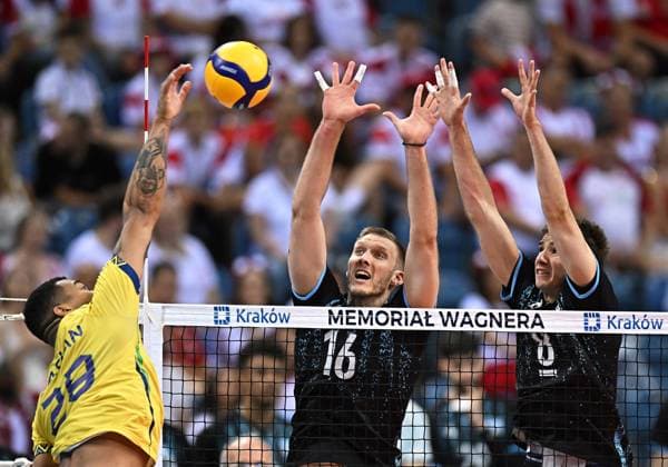 2025.08.29 Krakow Siatkowka 22 Memorial Huberta Jerzego Wagnera Brazylia - Argentyna N z Pablo Koukartsev Agustin Loser Foto Norbert Barczyk PressFocus 2025.08.29 Krakow Volleyball 21 Hubert Jerzy Wagner Memorial Argentina - Brazil Pablo Koukartsev Agustin Loser Credit: Norbert Barczyk PressFocus NEWSPIX.PL --- newspix.pl POLAND OUT! 