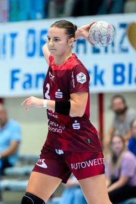 Handball: Bundesliga Frauen, Union Neckarsulm - HSG Bensheim Auerbach Mareike Thomaier (Bensheim) Neckarsulm Ballei Baden-Württemberg Deutschland