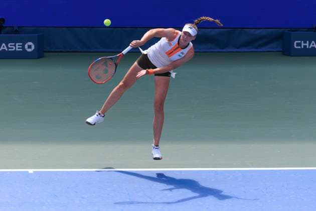 August 29, 2025, Flushing Meadows, New York, USA: Elena Rybakina serves during a match against Emma Raducanu on Day 6 of the 2025 US Open at USTA Billie Jean King National Tennis Center on Friday August 29, 2025 in the Flushing neighborhood of the Queens borough of New York City. JAVIER ROJAS PI Flushing Meadows USA - ZUMAp124 20250829_zaa_p124_009 Copyright: xJavierxRojasx