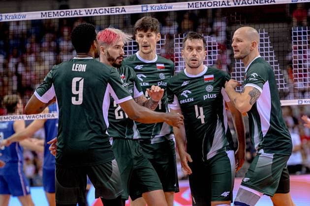 KRAKOW 29.08.2025 SIATKOWKA XXII MEMORIAL HUBERTA JERZEGO WAGNERA --- VOLLEYBALL XXII HUBERT JERZY WAGNER MEMORIAL TOURNAMENT POLSKA - SERBIA --- POLAND - SERBIA N Z PREPREZENTACJA POLSKI POLISH VOLLEYBALL TEAM WILFREDO LEON VENERO TOMASZ FORNAL MARCIN KPOMENDA 6 FOT.PAWEL PIOTROWSKI 400MM.PL NEWSPIX.PL --- newspix.pl POLAND OUT! 