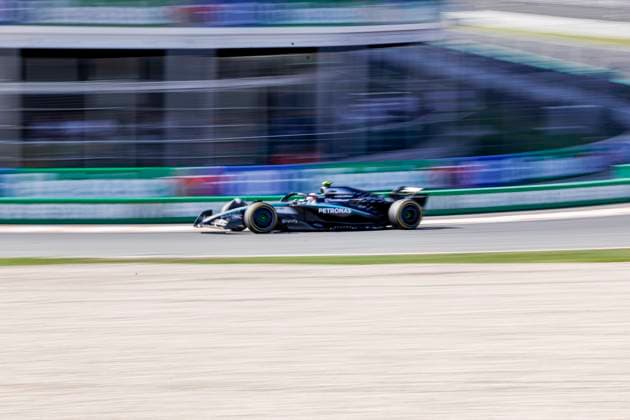 Andrea Kimi Antonelli of Italy and Mercedes AMG Petronas F1 Team during the Free Practice of the Formula 1 Heineken Dutch Grand Prix 2025 on Day 2 at Circuit Zandvoort on August 30, 2025 in Zandvoort, Netherlands. (Photo by Marcel ter Bals DeFodi Images)