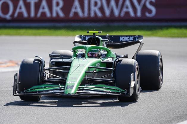 2025-12-30 F1 - Heineken Dutch GP - Third Practice Session ZANDVOORT, NETHERLANDS - DECEMBER 30: Gabriel Bortoleto of Kick Sauber competing in the Third Practice Session during F1 - Heineken Dutch GP on December 30, 2025 in Zandvoort, Netherlands. Zandvoort Netherlands Content not available for redistribution in The Netherlands directly or indirectly through any third parties. Copyright: xAndrexWeeningx