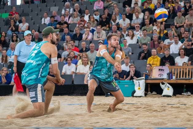 RECORD DATE NOT STATED Beach Pro Tour - Elite 16 Hamburg, 30.08.2025 Benedikt Sagstetter (Player No. 2, GER), Jonas Sagstetter (Player No. 1; Beach Pro Tour - Elite 16 Hamburg am 30.08.2025 Copyright: xBEAUTIFULxSPORTS PeterxWeberx