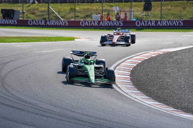 2025-08-30 F1 - Heineken Dutch GP - Third Practice Session ZANDVOORT, NETHERLANDS - AUGUST 30: Lewis Hamilton of Ferrari and Gabriel Bortoleto of Kick Sauber competing in the Third Practice Session during F1 - Heineken Dutch GP on August 30, 2025 in Zandvoort, Netherlands. Zandvoort Netherlands Content not available for redistribution in The Netherlands directly or indirectly through any third parties. Copyright: xAndrexWeeningx
