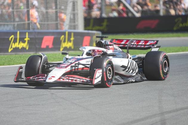 2025-08-30 F1 - Heineken Dutch GP - Third Practice Session ZANDVOORT, NETHERLANDS - AUGUST 30: Esteban Ocon of Haas competing in the Third Practice Session during F1 - Heineken Dutch GP on August 30, 2025 in Zandvoort, Netherlands. Zandvoort Netherlands Content not available for redistribution in The Netherlands directly or indirectly through any third parties. Copyright: xAndrexWeeningx