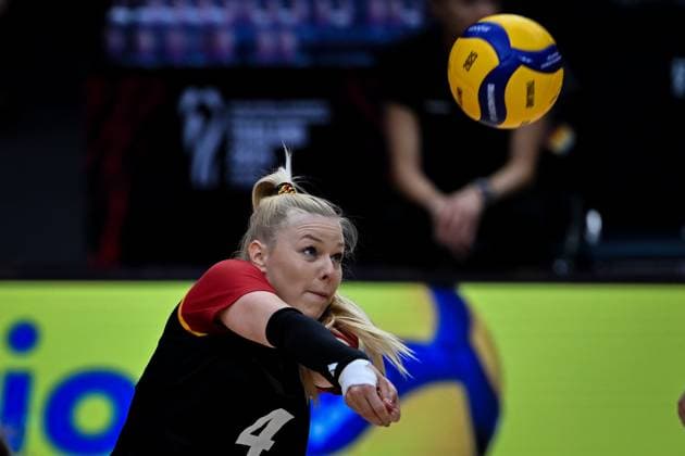 Italy v Germany - FIVB Women’s World Volleyball Championship BANGKOK, THAILAND - AUGUST 30: Anna Pogany (4) of Germany in action during FIVB Women’s World Volleyball Championship match between Italy and Germany at Huamark Indoor Stadium in Bangkok, Thailand on August 30, 2025. Mustafa Hatipoglu Anadolu Bangkok Thailand. Editorial use only. Please get in touch for any other usage.  Copyright: x2025xAnadoluxMustafaxHatipoglux