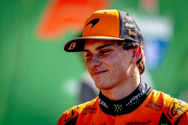 Formule 1 driver Oscar Piastri of McLaren during the match Formula 1 Zandvoort saturday 2025, free practice and qualification at the Formula 1 circuit Zandvoort for the Formula One Zandvoort friday 2025 season 2025-2026 in ZANDVOORT, Netherlands on 29 august 2025, (photo by Marcel van Dorst EYE4images DeFodi Images)