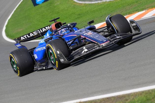 F1 Grand Prix of Netherlands - Qualifying Alex Albon of Thailand drives the (23) Williams FW-25 Mercedes on track during the third practice of the F1 Grand Prix of the Netherlands at Circuit Zandvoort in Zandvoort, Netherlands, on August 30, 2025. Zandvoort Netherland  Copyright: xJonathanxRaax originalFilename:raa-formula1250830_npN0u.jpg