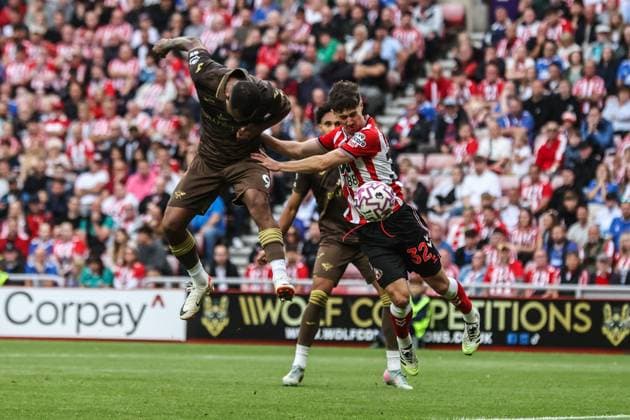 Premier League Sunderland v Brentford Igor Thiago of Brentford scores to make it 0-1 during the Premier League match Sunderland vs Brentford at Stadium Of Light, Sunderland, United Kingdom, 30th August 2025 (Photo by Alfie Cosgrove News Images) Sunderland Stadium Of Light Tyne and Wear United Kingdom Copyright: xAlfiexCosgrove NewsxImagesx