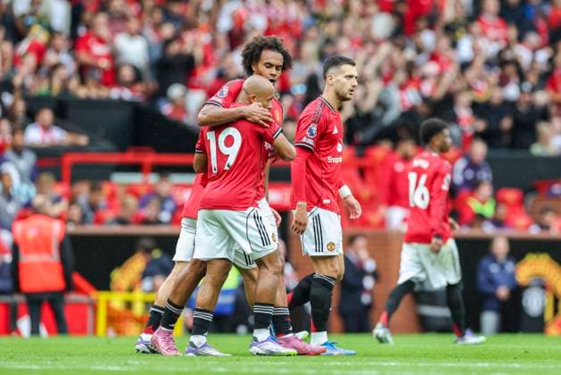 Manchester United, ManU FC v Burnley FC, English Premier League Manchester United forward Bryan Mbeumo (19) scores a GOAL 2-1 and celebrates with Manchester United forward Joshua Zirkzee (11) during the Manchester United FC v Burnley FC English Premier League match at Old Trafford, Manchester, England, United Kingdom on 30 August 2025 Credit: Phil Duncan Every Second Media Editorial use only. All images are copyright Every Second Media Limited. No images may be reproduced without prior permission. All rights reserved. Premier League and Football League images are subject to licensing agreements with Football DataCo Limited. see https: www.football-dataco.com Copyright: xIMAGO EveryxSecondxMediax ESM-1572-0113 PhilxDuncanx xEveryxSecondxMediax