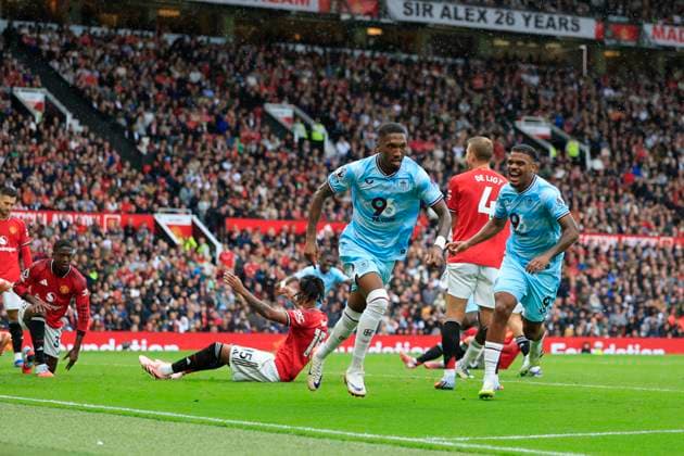 Manchester United, ManU v Burnley Premier League 30 08 2025. Jaidon Anthony (11) of Burnley celebrates scoring to make it 2-2 during the Premier League match between Manchester United and Burnley at Old Trafford, Manchester, England on 30 August 2025. Manchester Old Trafford Greater Manchester England Editorial use only DataCo restrictions apply See www.football-dataco.com , Copyright: xConorxMolloyx PSI-22715-0063