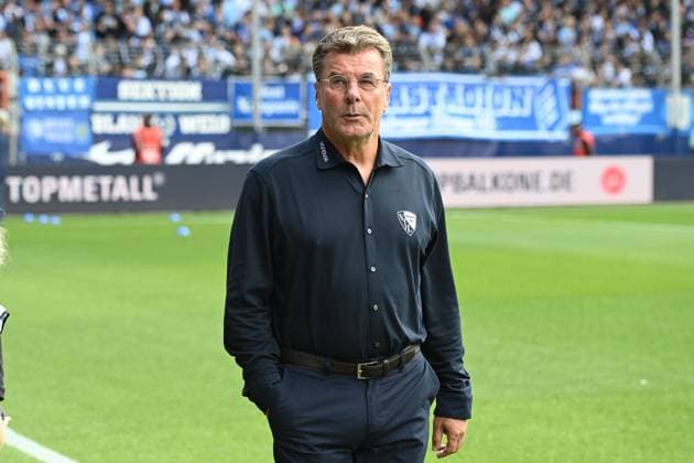 Trainer Dieter HECKING (BO) Fussball 2. Bundesliga, 4. Spieltag, matchday 4, VfL Bochum (BO) - SC Preussen Muenster (MS) am 30.08.2025, Vonovia Ruhrstadion Bochum Deutschland. DFL regulations prohibit any use of photographs as image sequences and or quasi-video Â