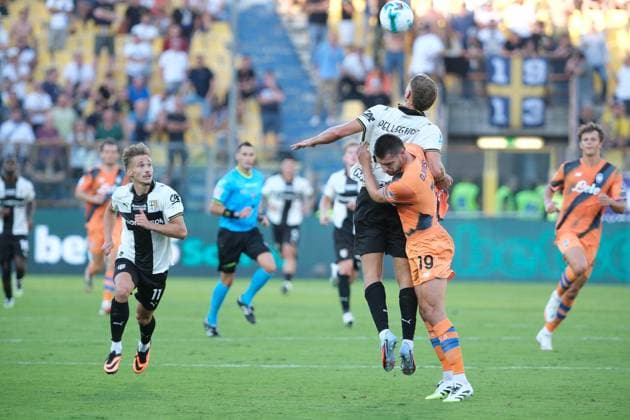 Parma Calcio 1913 v Atalanta BC - Serie A Mateo Pellegrino of Parma Calcio 1913 participates in the soccer match between Parma Calcio 1913 and Atalanta BC 1907, MD2 of the Serie A Enilive Italian soccer championship 2025 2026 at Ennio Tardini Stadium in Parma, Italy, on August 30, 2025. Parma Italy Italy  Copyright: xRobertoxTommasinix originalFilename:tommasini-parmacal250830_npwRM.jpg