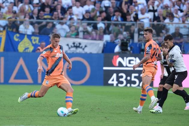 Mario Pasalic of Atalanta BC 1907 during the soccer match between Parma Calcio 1913 and Atalanta BC 1907, MD2 of Serie A Enilive Italian soccer championship 2025 2026 at Ennio Tardini Stadium on August 30, 2025, Parma, Italy.  Copyright: xRobertoxTommasini IPAxSportx xipa-agency.netx xx IPA_63678671 IPA_Agency_IPA63678671
