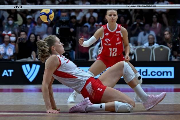 Poland v Belgium - FIVB Women’s World Volleyball Championship BANGKOK, THAILAND - AUGUST 30: Agnieszka Korneluk (5) of Poland in action during the FIVB Women s World Volleyball Championship match between Poland and Belgium at Huamark Indoor Stadium in Bangkok, Thailand on August 30, 2025. Mustafa Hatipoglu Anadolu Banghok Thailand. Editorial use only. Please get in touch for any other usage.  Copyright: x2025xAnadoluxMustafaxHatipoglux