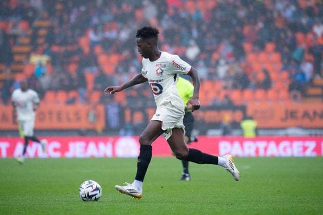 FOOTBALL : Lorient vs Lille - Ligue 1 - 30 08 2025 Felix Correia ( 27 - Lille ) during the Ligue 1 match between FC Lorient and Lille OSC at Stade Yves Allainmat on August 30, 2025 in Lorient, France. ( Photo by Federico Pestellini PsnewZ ) - LorientFrance  Copyright: xFedericoxPestellinix