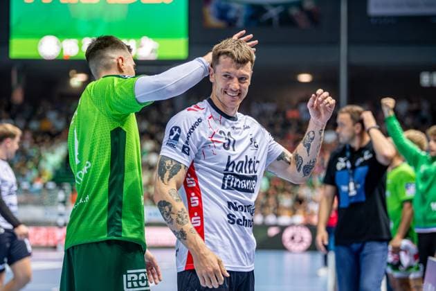 Handball Bundesliga; HSG Wetzlar - SG Flensburg-Handewitt, 30.08.25 Emil Jakobsen (SG Flensburg-Handewitt, 31), Filip Vistorop (HSG Wetzlar, 4) Handball Bundesliga; HSG Wetzlar - SG Flensburg-Handewitt: Wetzlar, 30.08.25 Copyright: xBEAUTIFULxSPORTS Roeczeyx