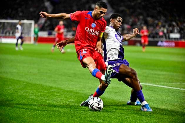 FOOTBALL : Toulouse vs PSG - 3eme Journee de Ligue 1 McDonald S - Toulouse - 30 08 2025 Achraf Hakimi (psg) Toulouse  Copyright: xThierryxBretonx