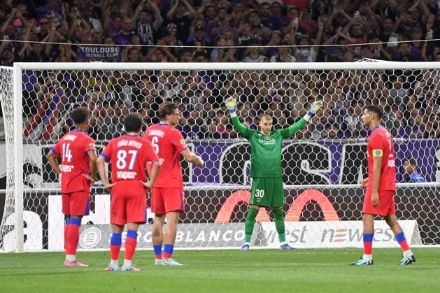Toulouse FC v Paris Saint-Germain - Ligue 1 McDonald s 2025 2026 30 Lucas CHEVALIER (psg) during the Ligue 1 McDonald s match between Toulouse and Paris at Stadium de Toulouse on August 30, 2025 in Toulouse, France. Toulouse France  Copyright: xFEPx 776348117