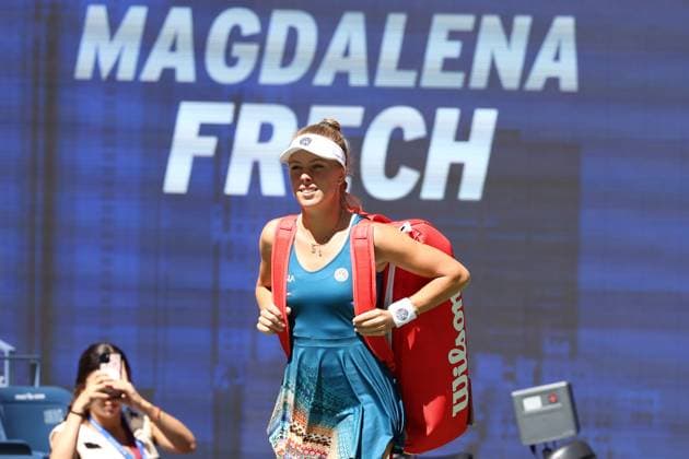 August 30, 2025, New York City, New York, United States: MAGDALENA FRECH of Poland during the match against C. Gauff of USA in the third round of US Open 2025 at the USTA Billie Jean King National Tennis Center. Queens, New York City. Frech lost 3:6, 1:6. New York City United States - ZUMAc278 20250830_zsp_c278_013 Copyright: xMarcinxCholewinskix