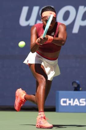 August 30, 2025, New York City, New York, United States: COCO GAUFF of USA during the match against M. Frech in the third round of US Open 2025 at the USTA Billie Jean King National Tennis Center. Queens, New York City. Gauff won 6:3, 6:1. New York City United States - ZUMAc278 20250830_zsp_c278_005 Copyright: xMarcinxCholewinskix