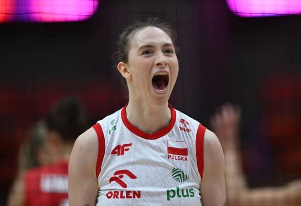 (250831) -- BANGKOK, Aug. 31, 2025 -- Aleksandra Gryka of Poland celebrates scoring during the round of 16 match between Poland and Belgium at the Volleyball Women s World Championship, WM, Weltmeisterschaft in Bangkok, Thailand, Aug. 30, 2025. ) (SP)THAILAND-BANGKOK-VOLLEYBALL-WOMEN S WORLD CHAMPIONSHIP-POLAND VS BELGIUM HouxZhaokang 