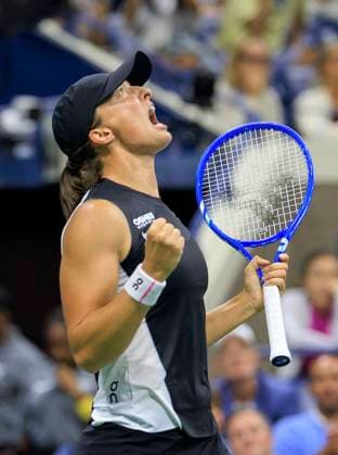 August 30, 2025, Flushing Meadows, New York, USA: Iga Swiatek reacts after winning her match match against Anna Kalinskaya on Day 7 of the 2025 US Open at USTA Billie Jean King National Tennis Center on Saturday August 30, 2025 in the Flushing neighborhood of the Queens borough of New York City. JAVIER ROJAS PI Flushing Meadows USA - ZUMAp124 20250830_zaa_p124_137 Copyright: xJavierxRojasx