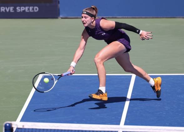 Karolina Muchova, von oben, US Open Championships 2023, USTA Billie Jean King National Tennis Center, Flushing Meadows, New York, USA . Copyright: xJuergenxHasenkopfx