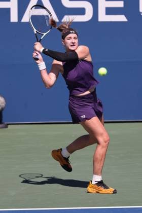 Karolina Muchova, von oben, US Open Championships 2023, USTA Billie Jean King National Tennis Center, Flushing Meadows, New York, USA . Copyright: xJuergenxHasenkopfx