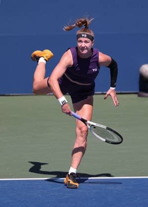 Karolina Muchova, von oben, US Open Championships 2023, USTA Billie Jean King National Tennis Center, Flushing Meadows, New York, USA . Copyright: xJuergenxHasenkopfx